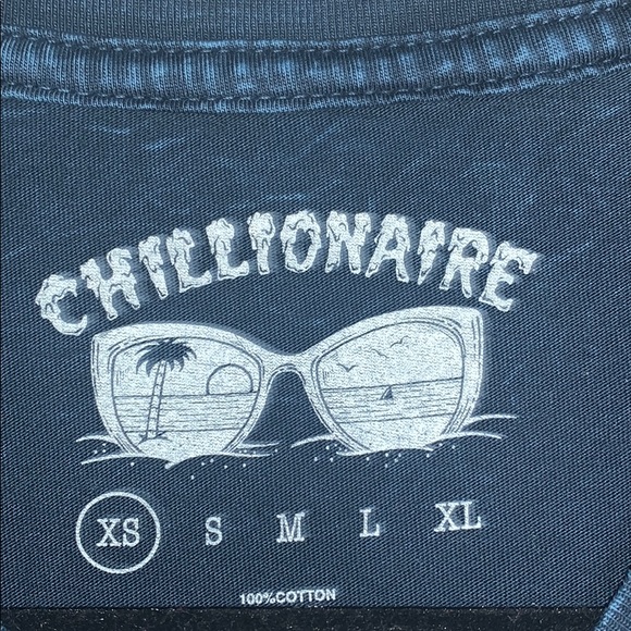 Sold on Curtsy! - Picture 4 of 5